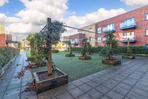 Photo 7- click for photo gallery